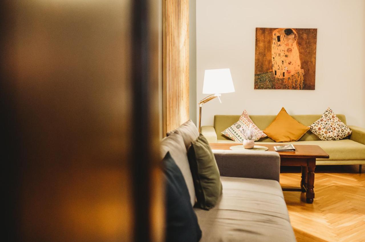 Fatcat Apartments Krakow Luaran gambar